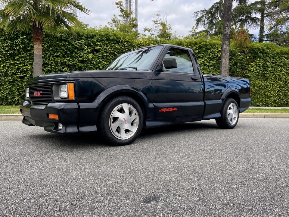 1991 GMC Syclone - Image 20 of 31