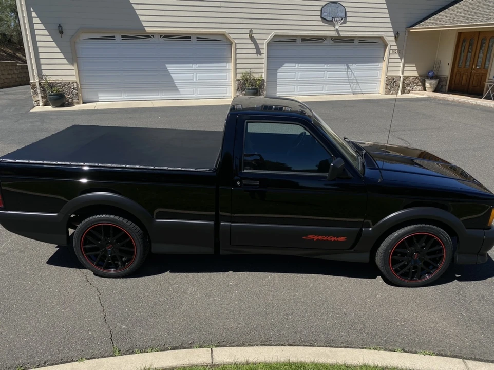 1991 GMC Syclone - Image 13 of 31