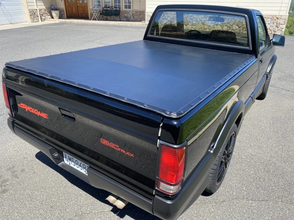 1991 GMC Syclone - Image 17 of 31