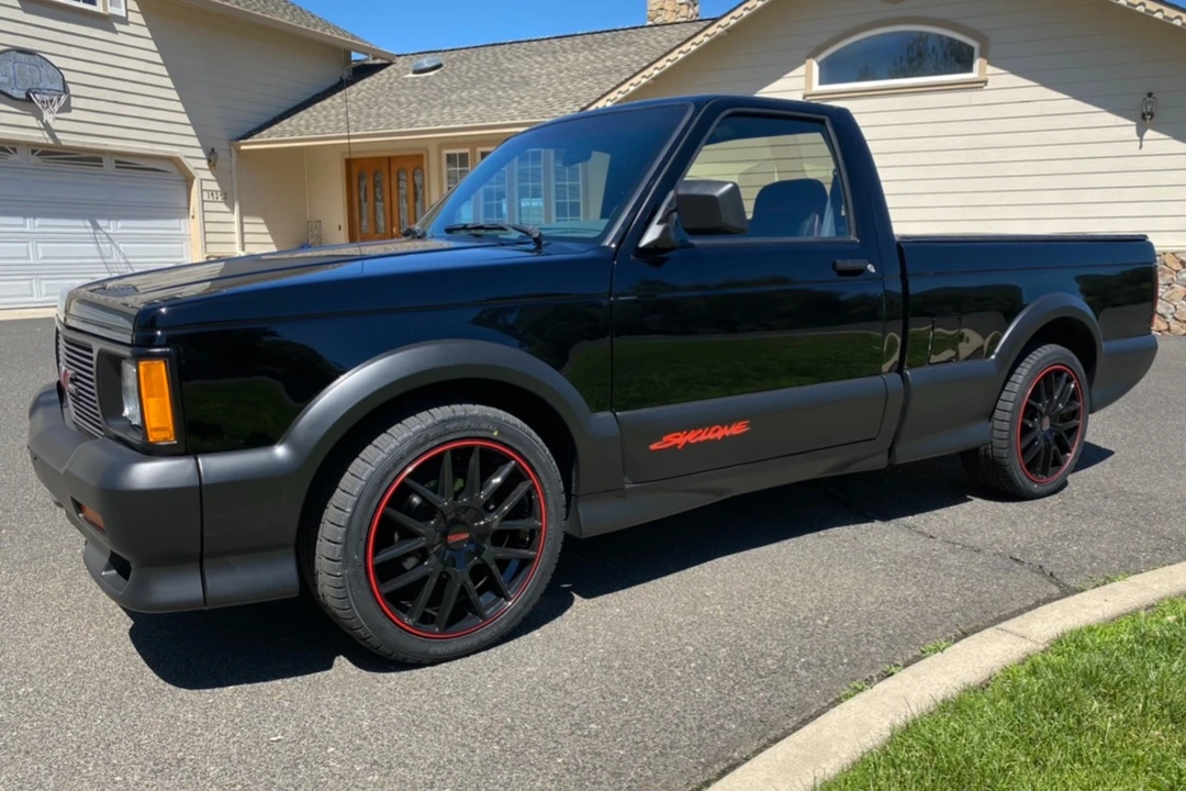 1991 GMC Syclone - Image 3 of 31