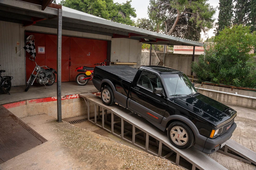 1991 GMC Syclone - Image 24 of 31