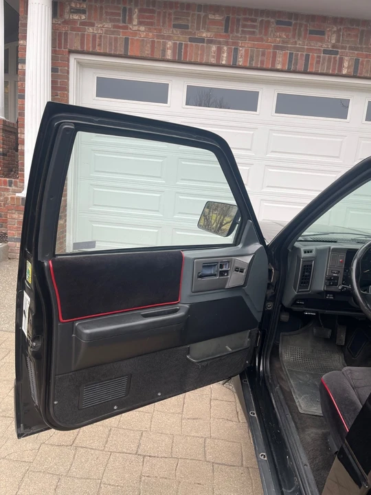 1991 GMC Syclone - Image 4 of 9