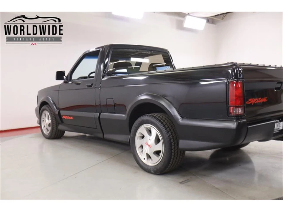 1991 GMC Syclone - Image 20 of 31