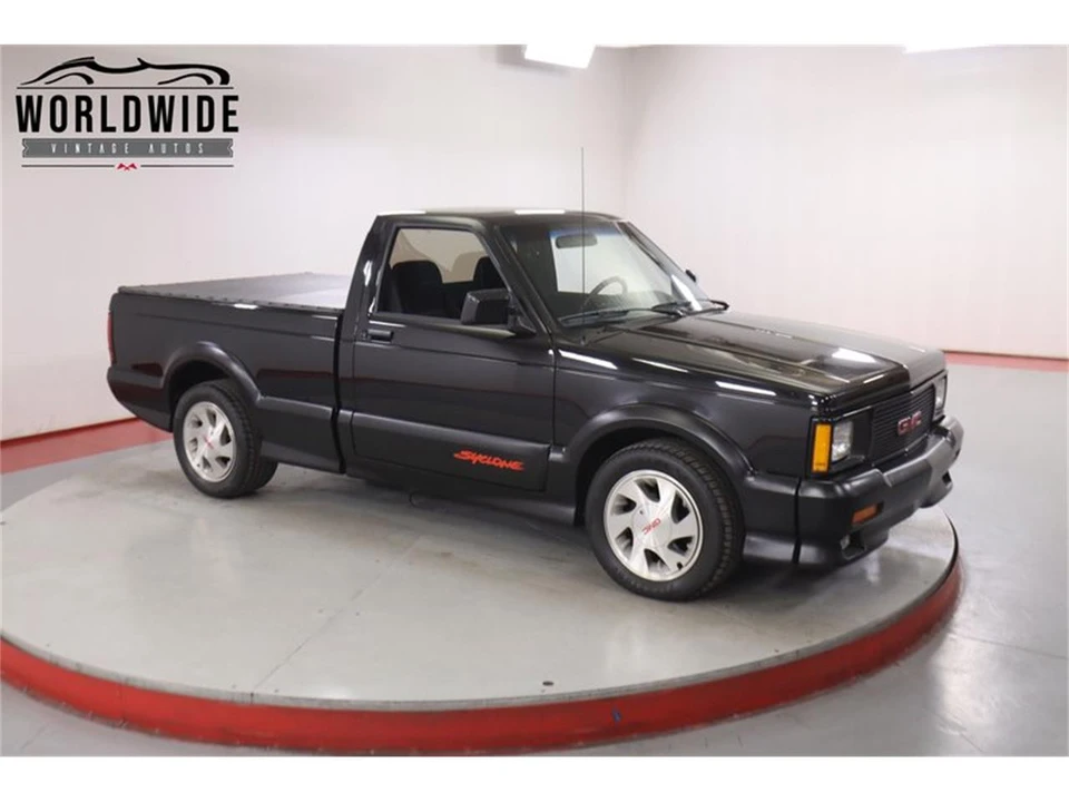 1991 GMC Syclone - Image 2 of 31