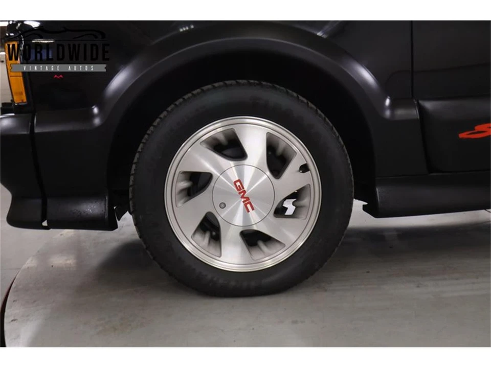 1991 GMC Syclone - Image 12 of 31