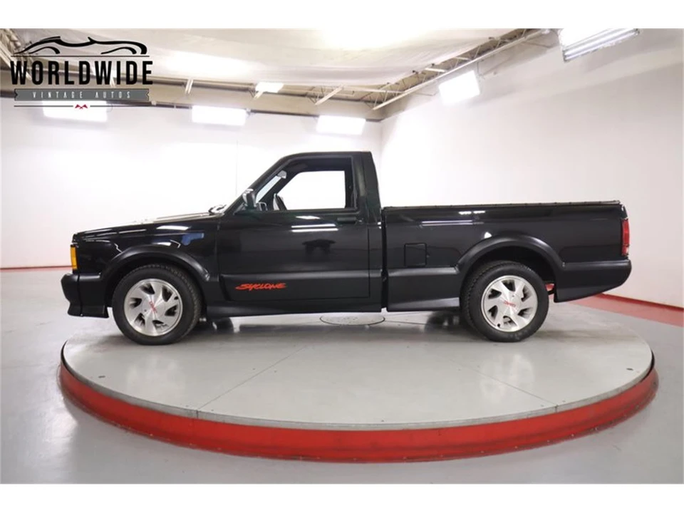 1991 GMC Syclone - Image 3 of 31