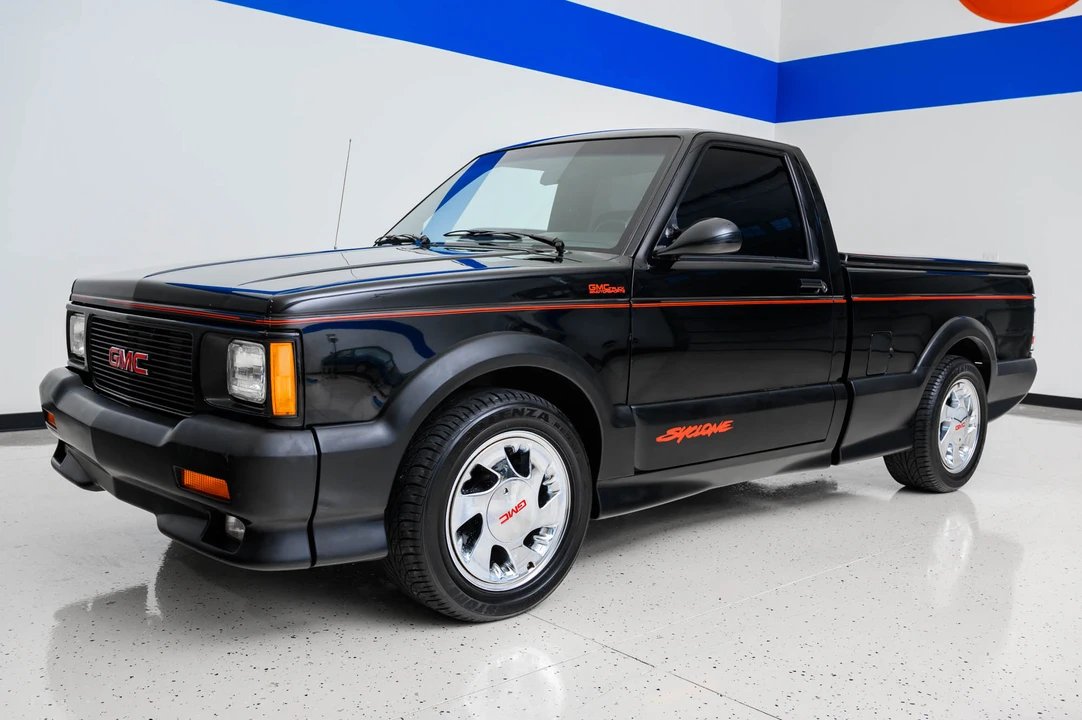 1991 GMC Syclone - Image 4 of 31
