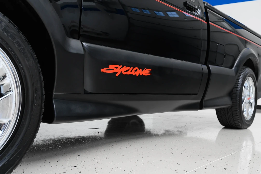 1991 GMC Syclone - Image 19 of 31