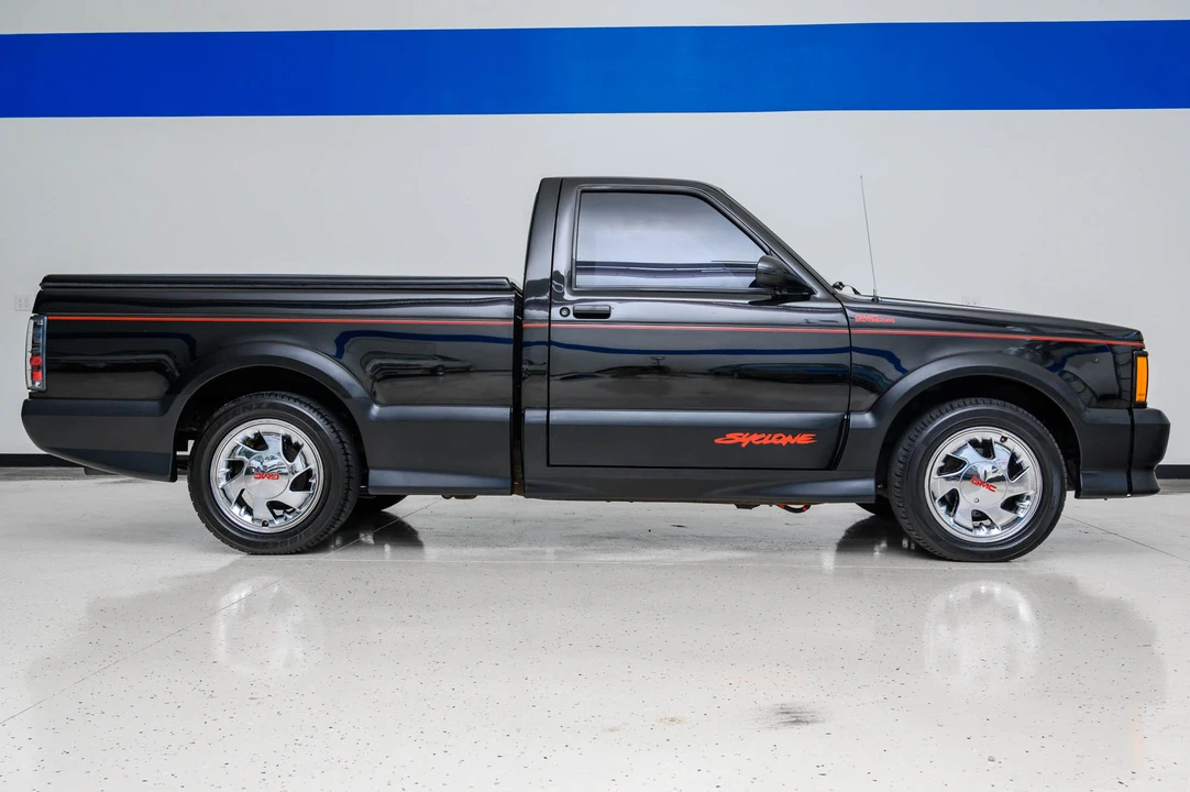 1991 GMC Syclone - Image 14 of 31