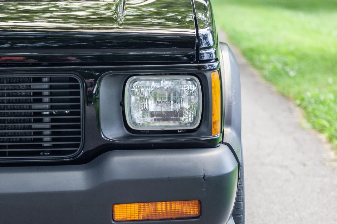 1991 GMC Syclone - Image 11 of 31