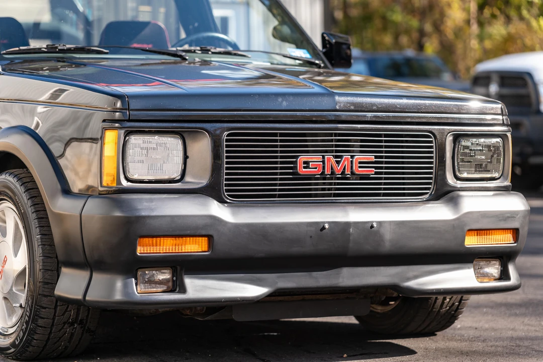 1991 GMC Syclone - Image 11 of 31