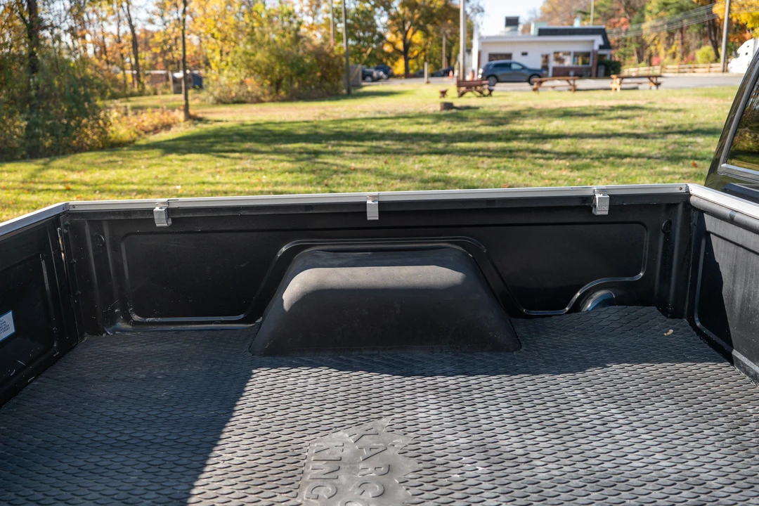1991 GMC Syclone - Image 25 of 31