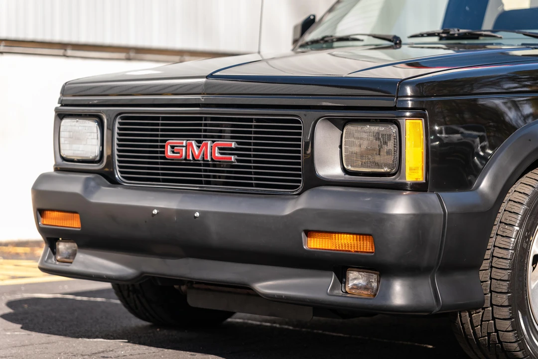 1991 GMC Syclone - Image 12 of 31