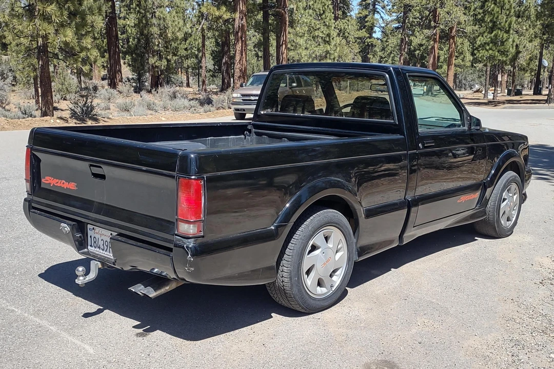 1991 GMC Syclone - Image 4 of 31
