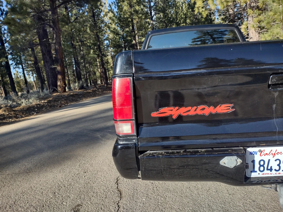 1991 GMC Syclone - Image 23 of 31