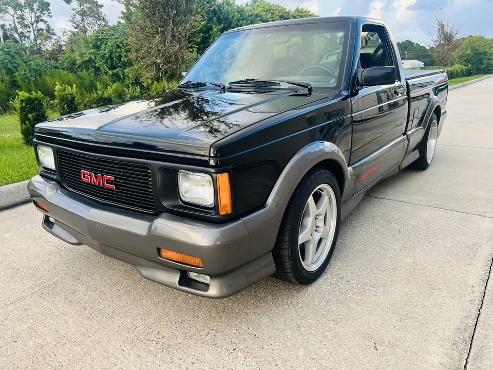 1991 GMC Syclone - Image 25 of 31