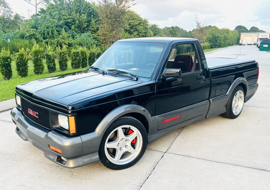 1991 GMC Syclone - Image 26 of 31