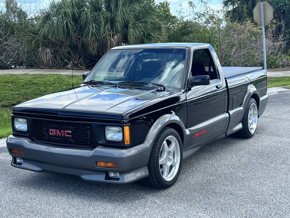 1991 GMC Syclone - Image 3 of 31