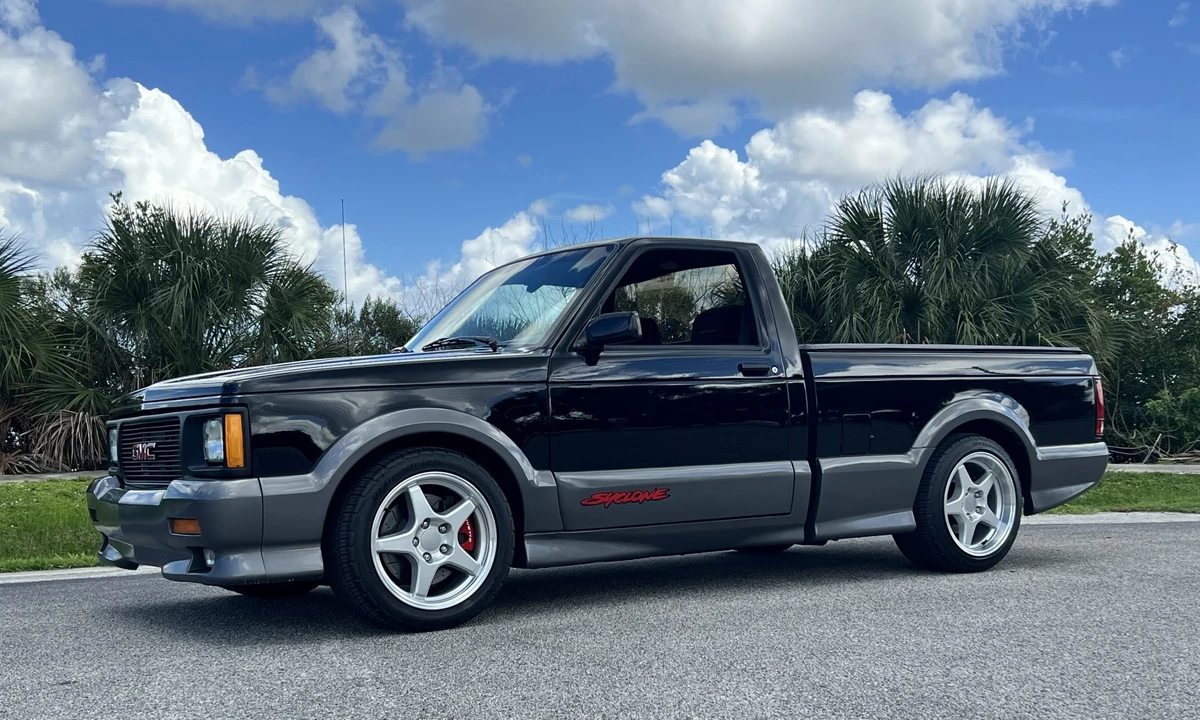1991 GMC Syclone - Image 5 of 31