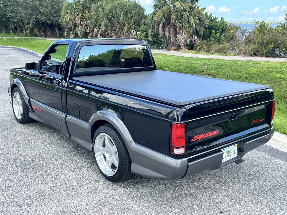 1991 GMC Syclone - Image 12 of 31