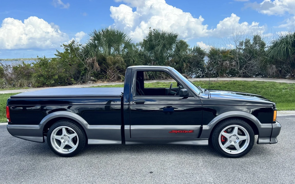 1991 GMC Syclone - Image 18 of 31