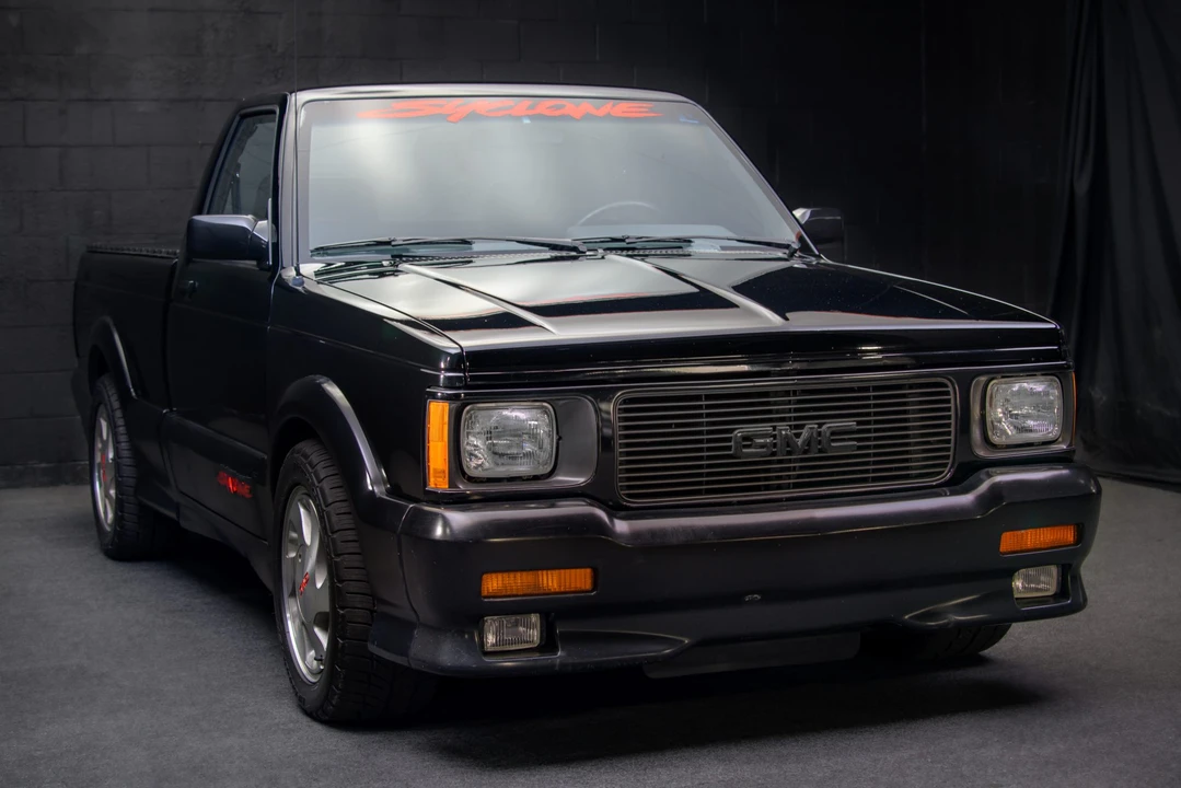 1991 GMC Syclone - Image 4 of 31