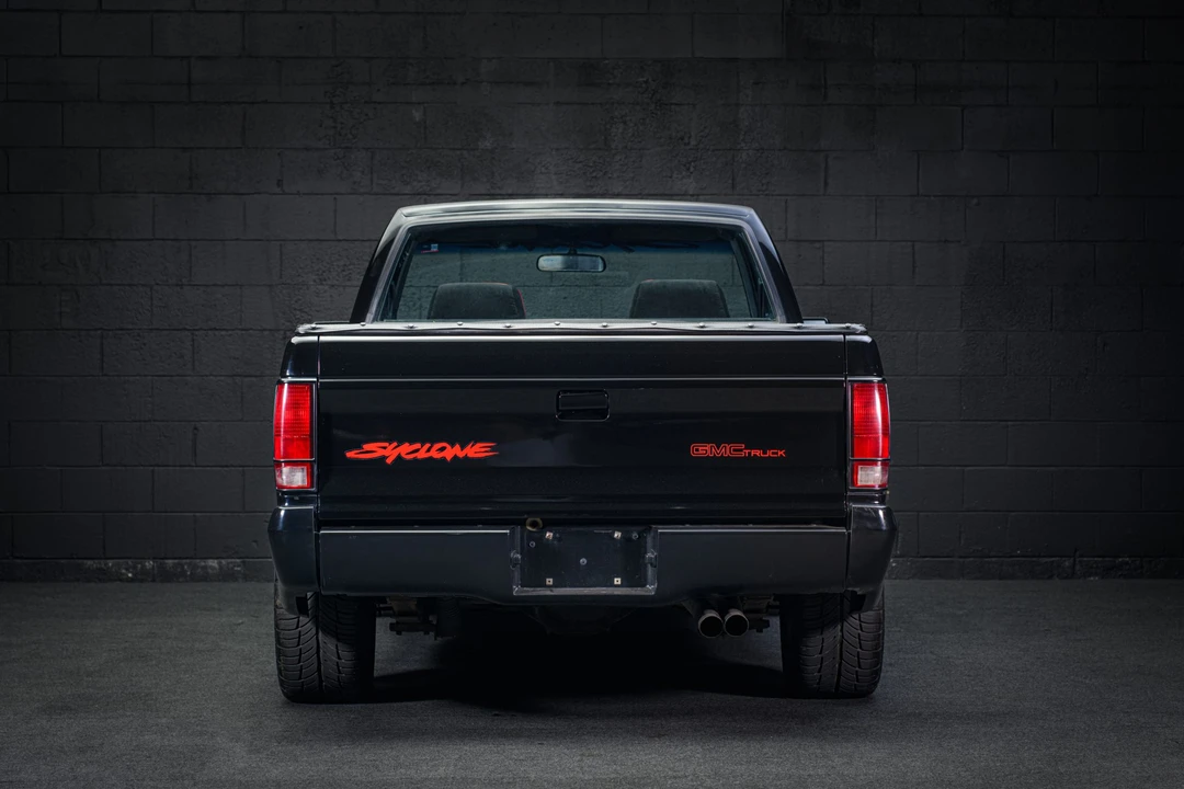 1991 GMC Syclone - Image 10 of 31