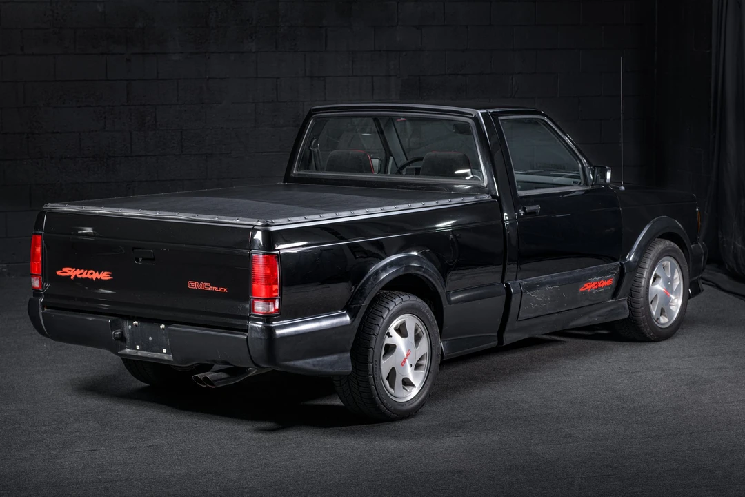1991 GMC Syclone - Image 11 of 31