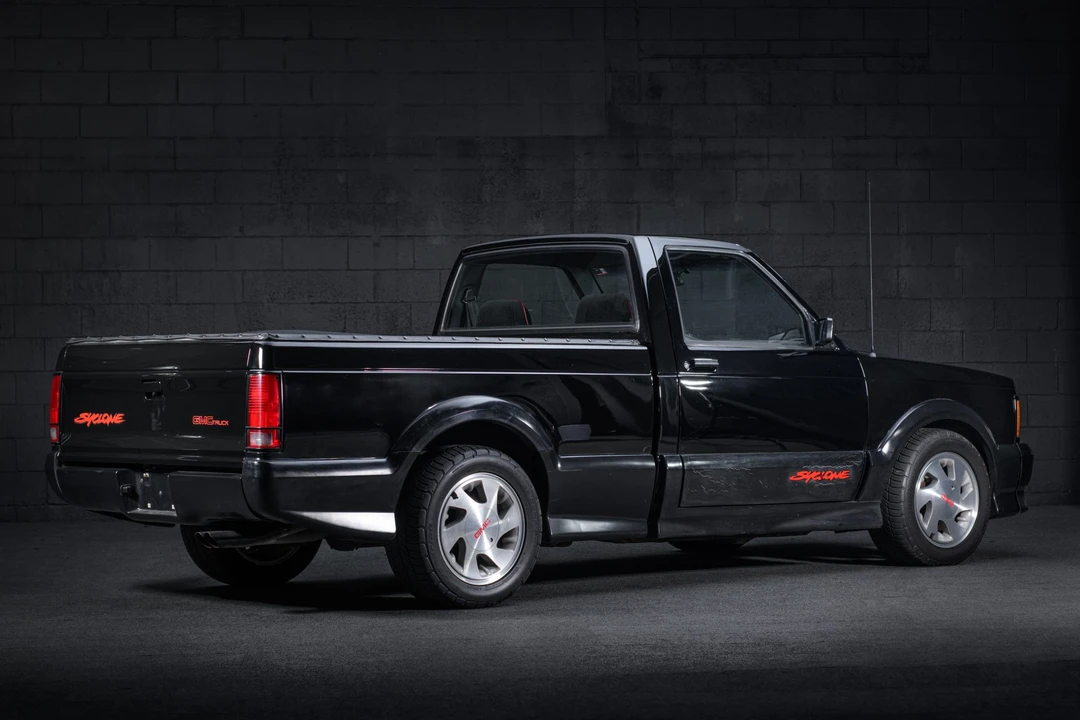 1991 GMC Syclone - Image 12 of 31