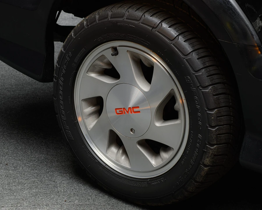 1991 GMC Syclone - Image 31 of 31