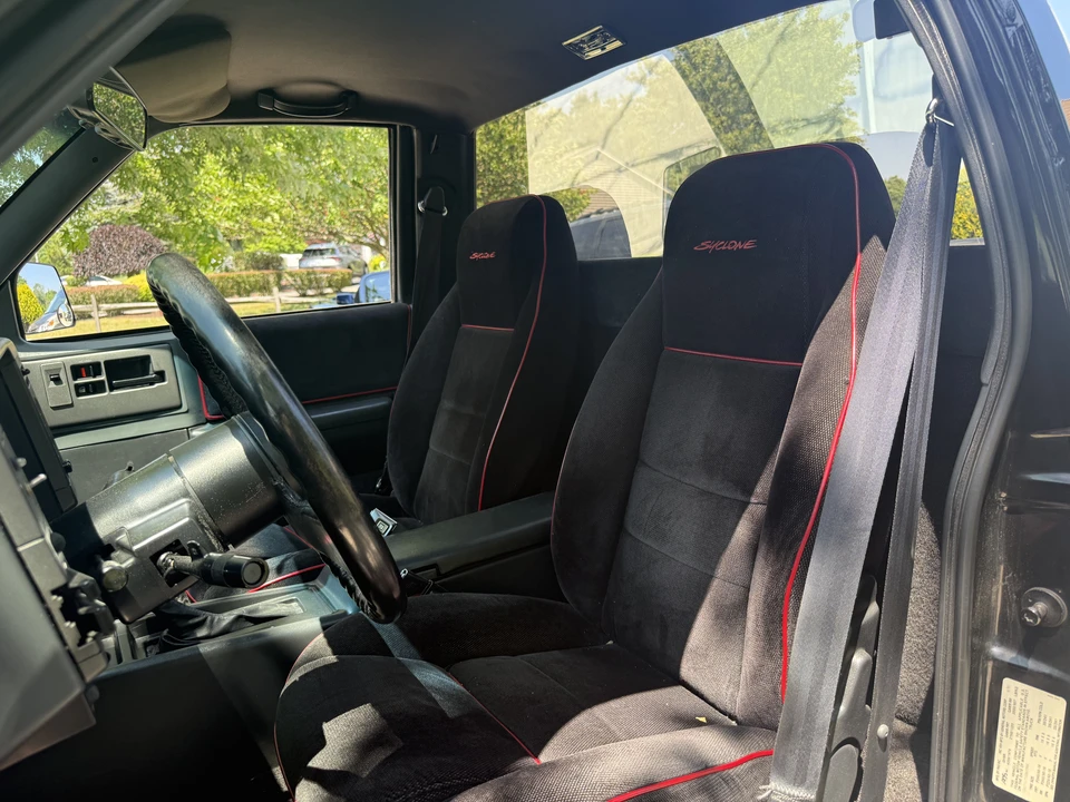 1991 GMC Syclone - Image 31 of 31