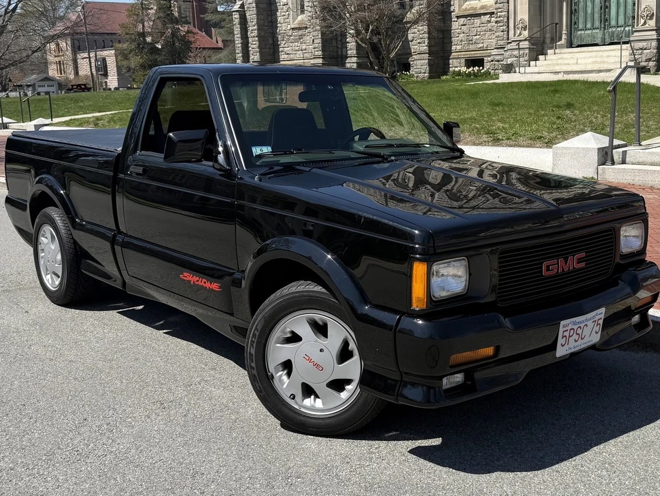 1991 GMC Syclone - Image 16 of 31
