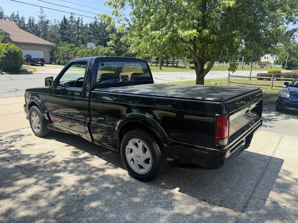 1991 GMC Syclone - Image 9 of 31