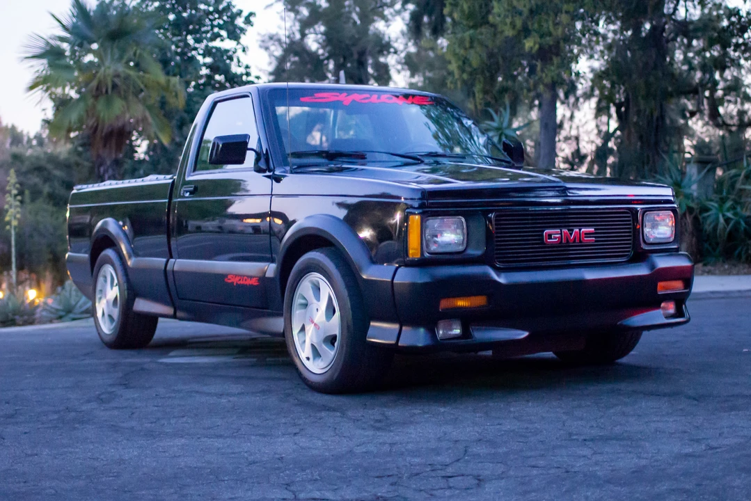 1991 GMC Syclone - Image 12 of 31