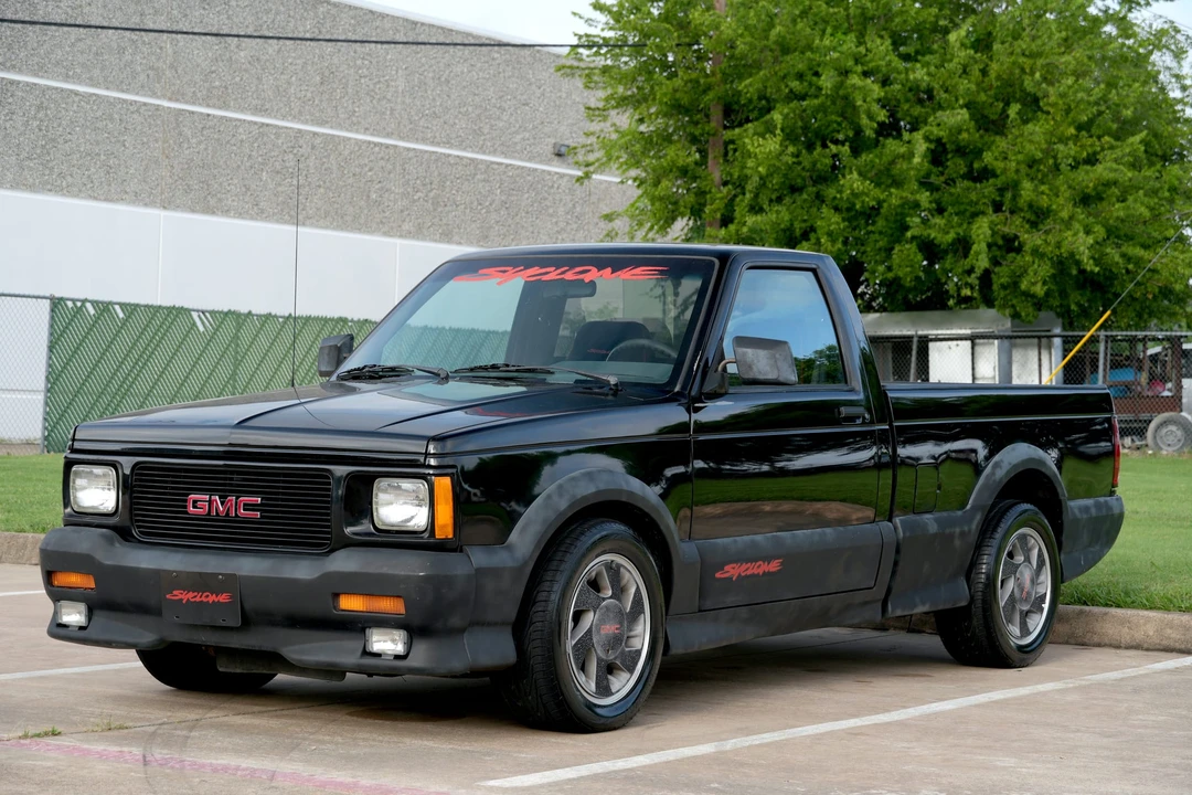 1991 GMC Syclone - Image 3 of 31