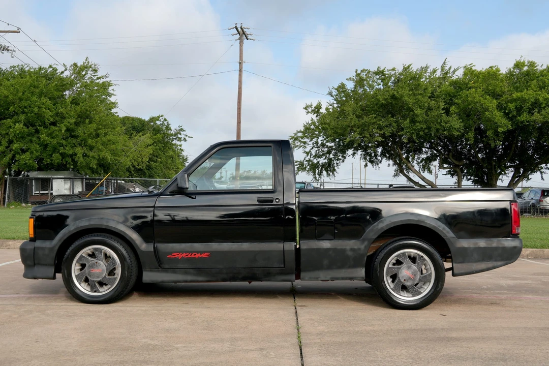 1991 GMC Syclone - Image 17 of 31