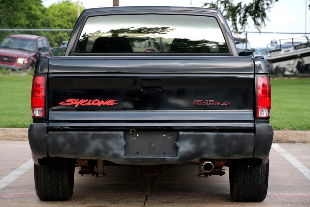 1991 GMC Syclone - Image 13 of 31