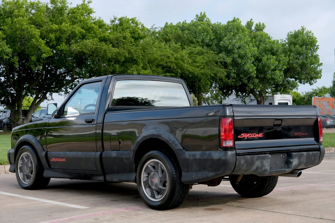 1991 GMC Syclone - Image 15 of 31