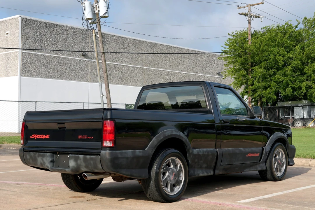 1991 GMC Syclone - Image 11 of 31