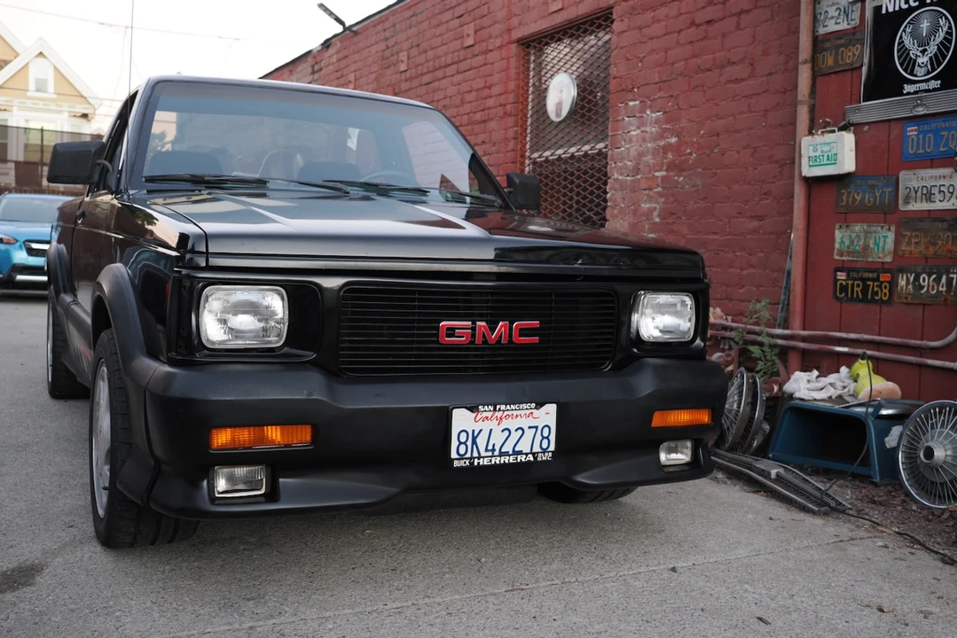 1991 GMC Syclone - Image 4 of 31