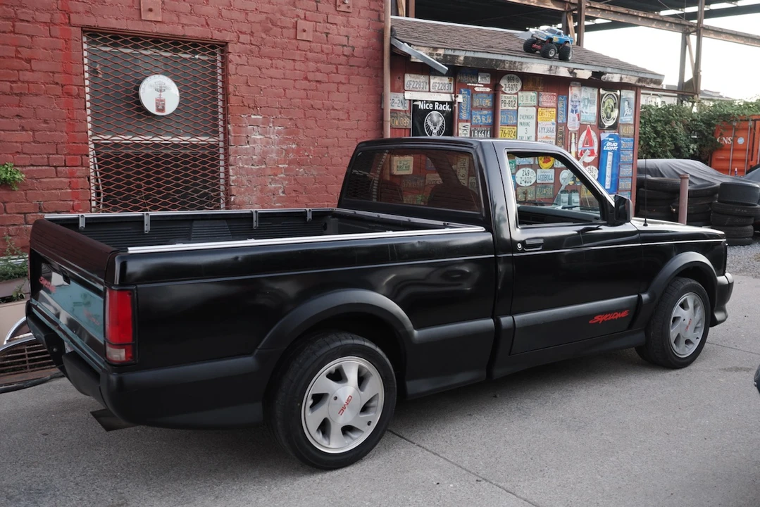 1991 GMC Syclone - Image 9 of 31