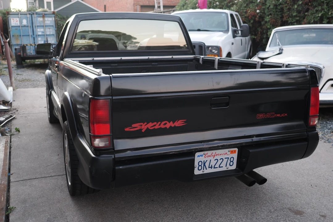 1991 GMC Syclone - Image 14 of 31