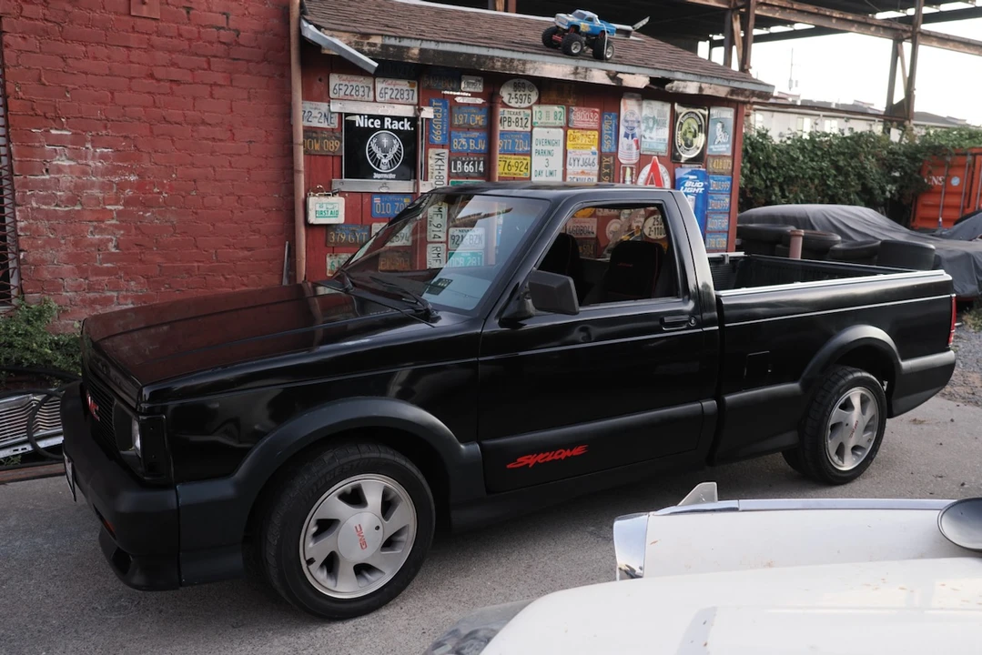 1991 GMC Syclone - Image 19 of 31
