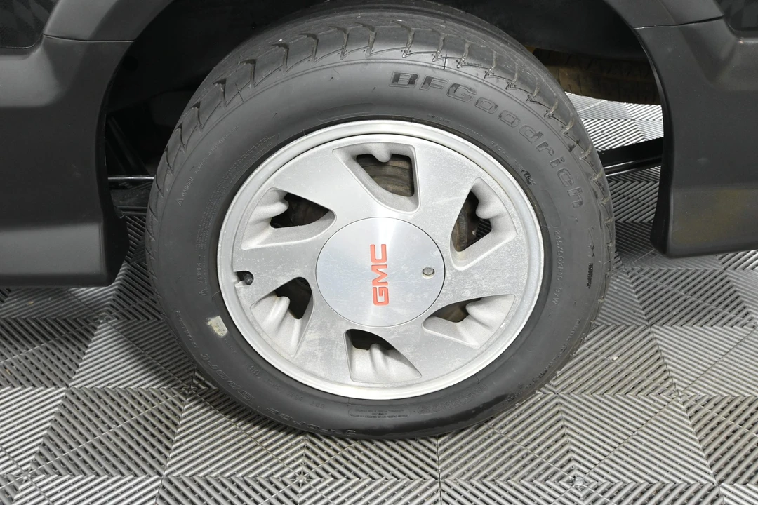 1991 GMC Syclone - Image 31 of 31