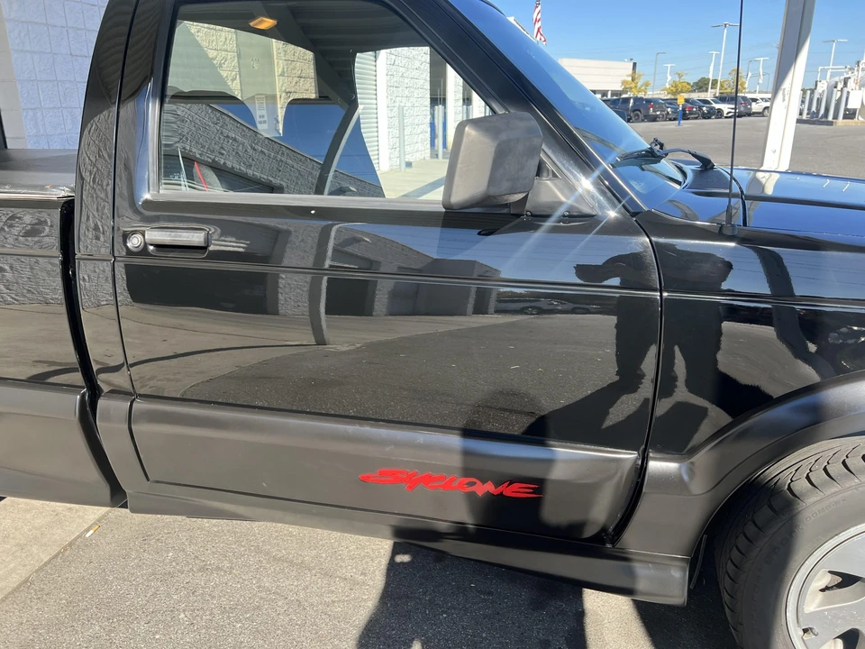 1991 GMC Syclone - Image 16 of 31