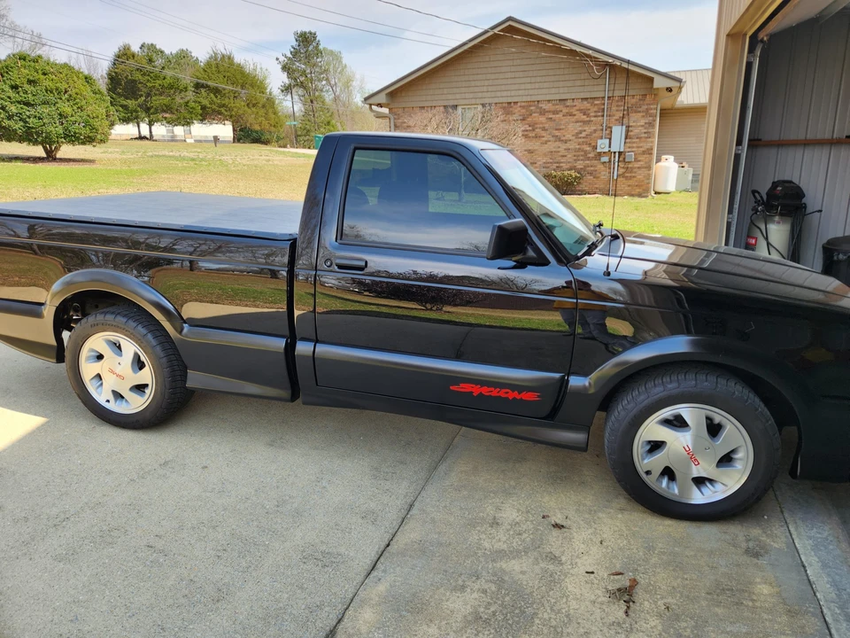 1991 GMC Syclone - Image 8 of 31