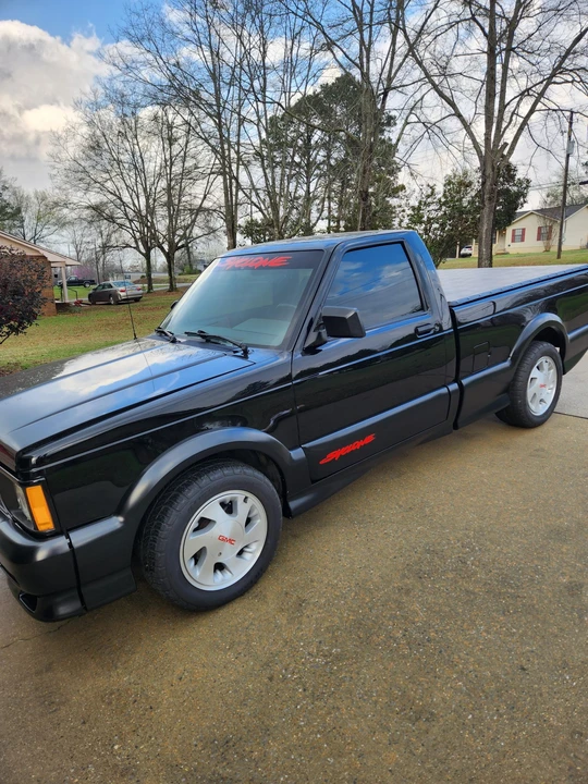 1991 GMC Syclone - Image 3 of 31