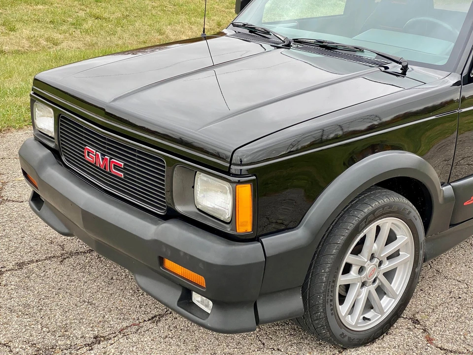 1991 GMC Syclone - Image 15 of 31