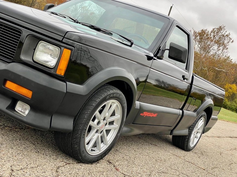 1991 GMC Syclone - Image 18 of 31