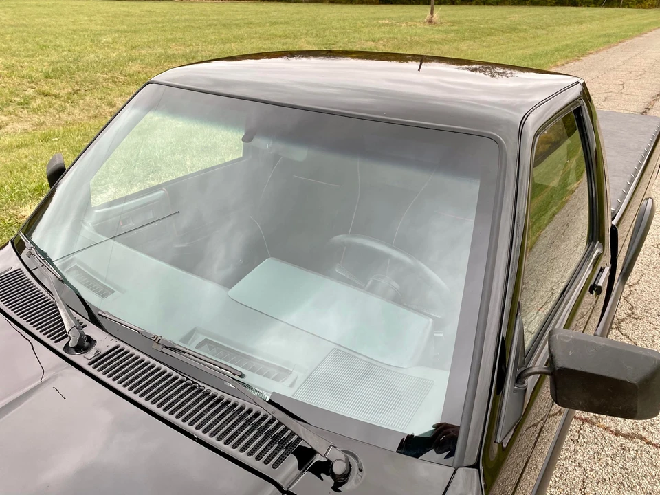 1991 GMC Syclone - Image 20 of 31